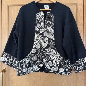 Hand Crafted Mary Mulder Reconstructed Crewneck Sweatshirt Fleece interior / lg